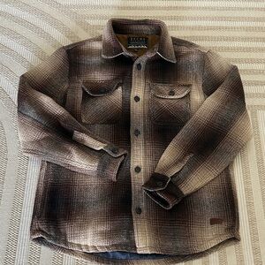 Mens medium Jachs New York heavyweight flannel buttondown pit 22 length 30